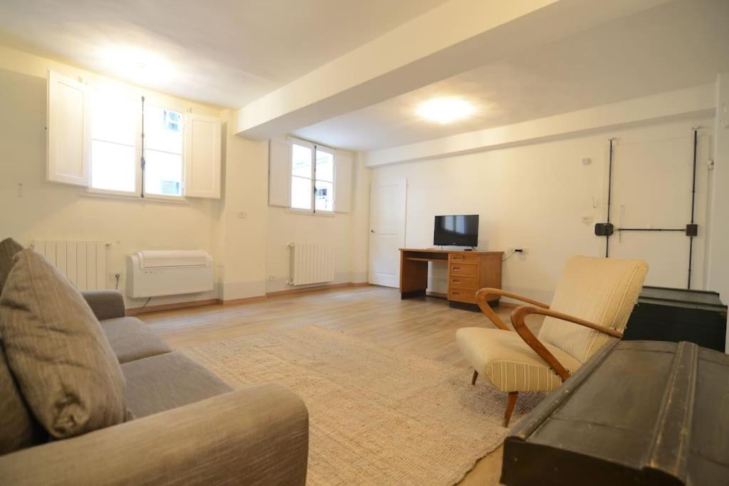 Keys Of Italy - Sprone 15 - 2 Bedroom Family Apartment By Ponte Vecchio Floransa Dış mekan fotoğraf